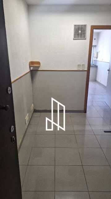 Depósito-Galpão-Armazém à venda, 28m² - Foto 13