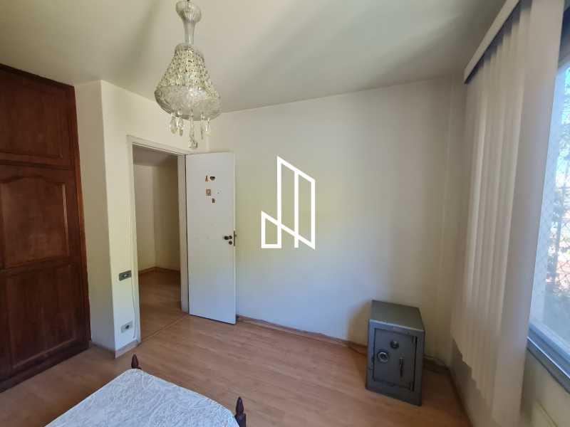 Apartamento à venda com 3 quartos, 153m² - Foto 13