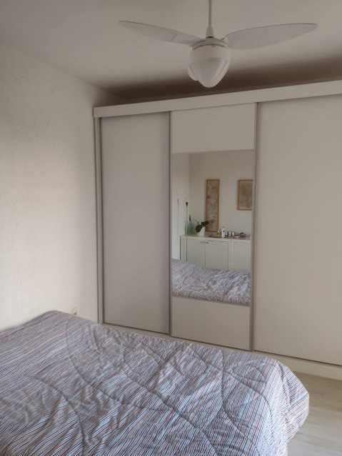 Apartamento à venda com 3 quartos, 80m² - Foto 11