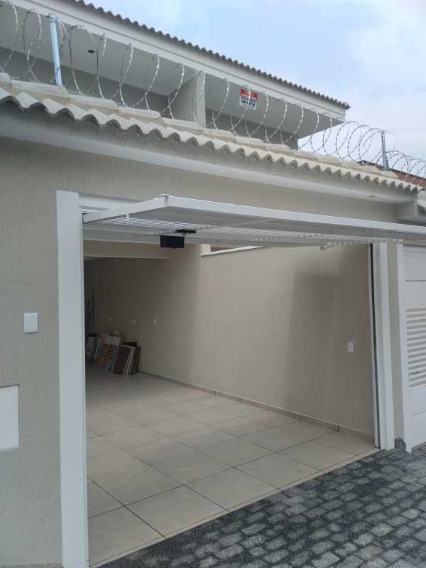 Casa à venda com 3 quartos, 131m² - Foto 3