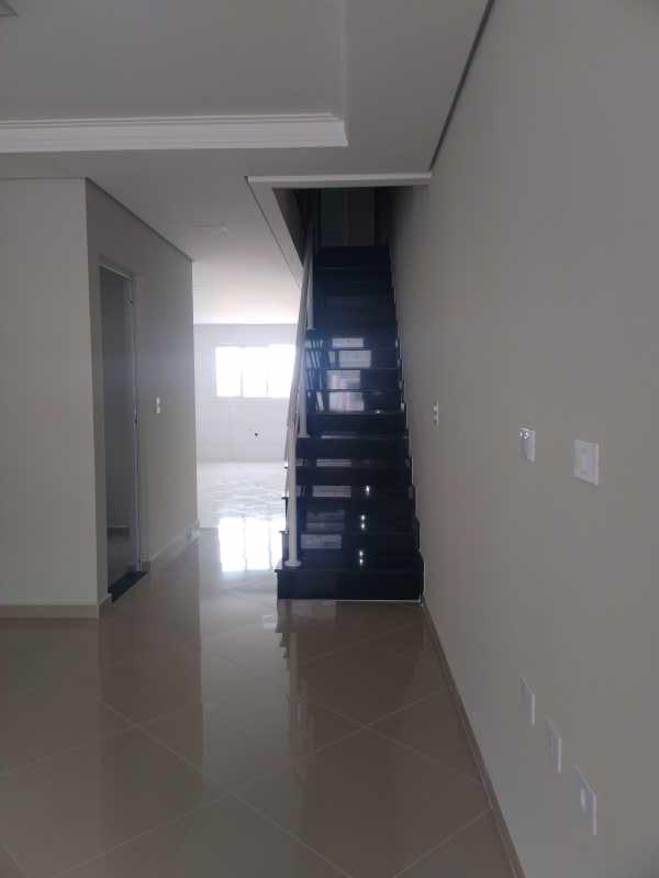 Casa à venda com 3 quartos, 131m² - Foto 8