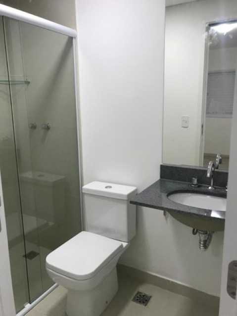 Apartamento à venda com 2 quartos, 64m² - Foto 11