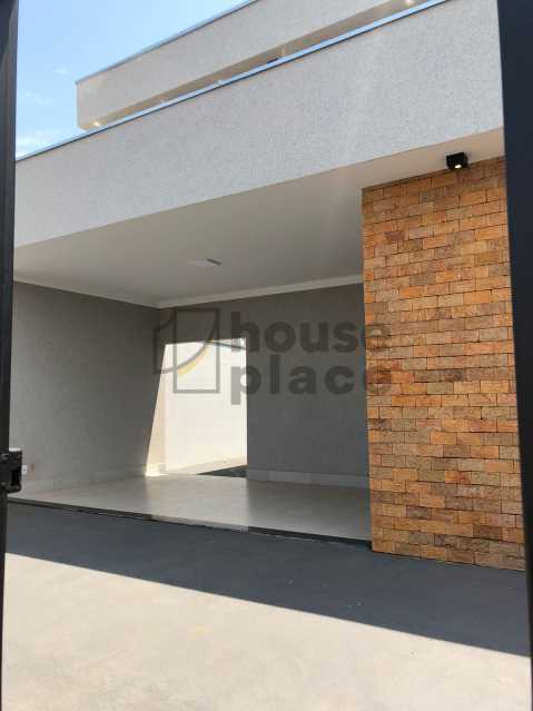 Casa à venda com 3 quartos, 95m² - Foto 2