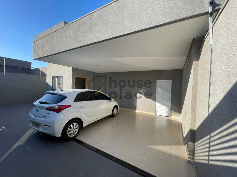 Casa à venda com 3 quartos, 120m² - Foto 1