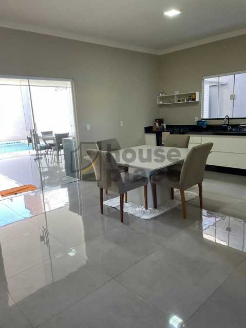 Casa à venda com 4 quartos, 192m² - Foto 11