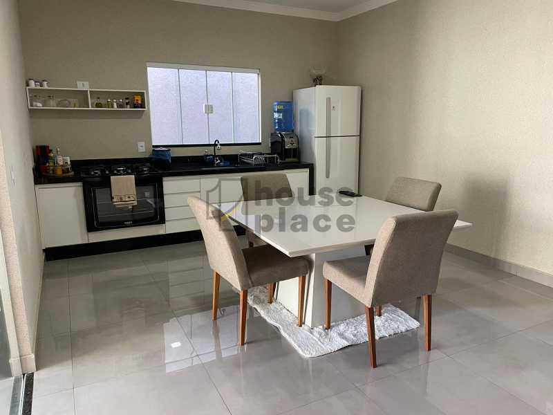 Casa à venda com 4 quartos, 192m² - Foto 12