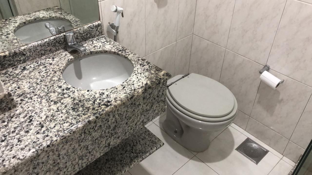 Apartamento à venda com 3 quartos, 90m² - Foto 4