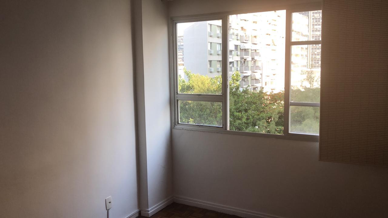 Apartamento à venda com 3 quartos, 90m² - Foto 9