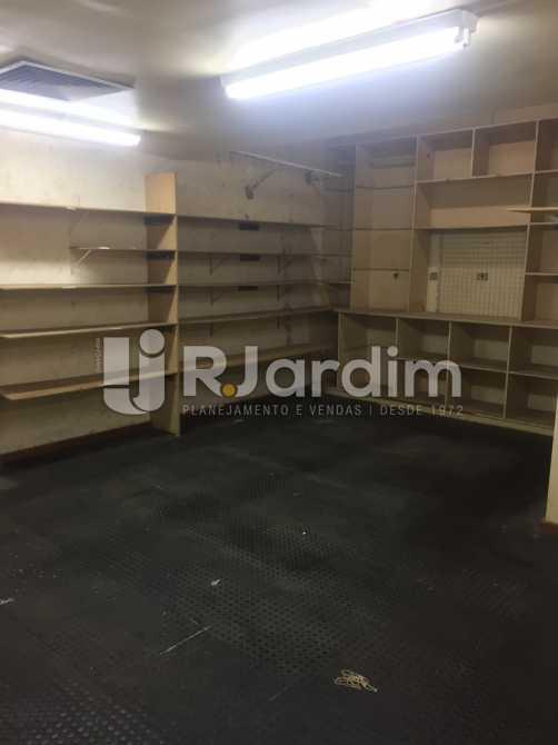 Casa Comercial à venda com 4 quartos, 434m² - Foto 19