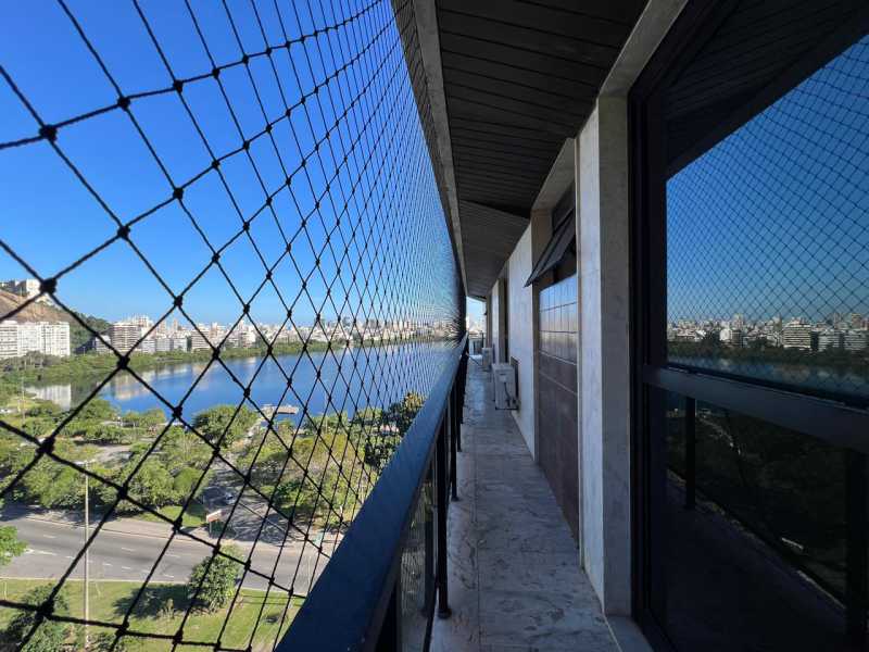 Apartamento à venda com 4 quartos, 200m² - Foto 5