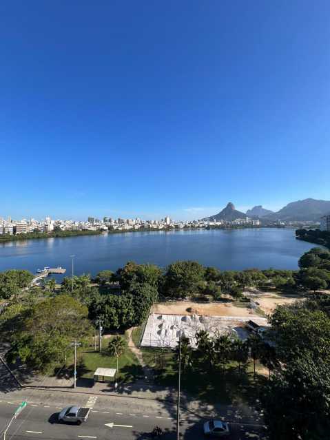 Apartamento à venda com 4 quartos, 200m² - Foto 30