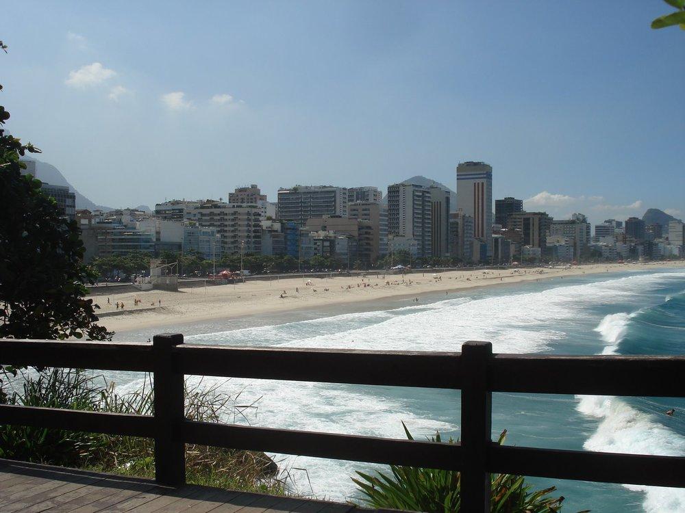 Apartamento à venda com 3 quartos, 160m² - Foto 17