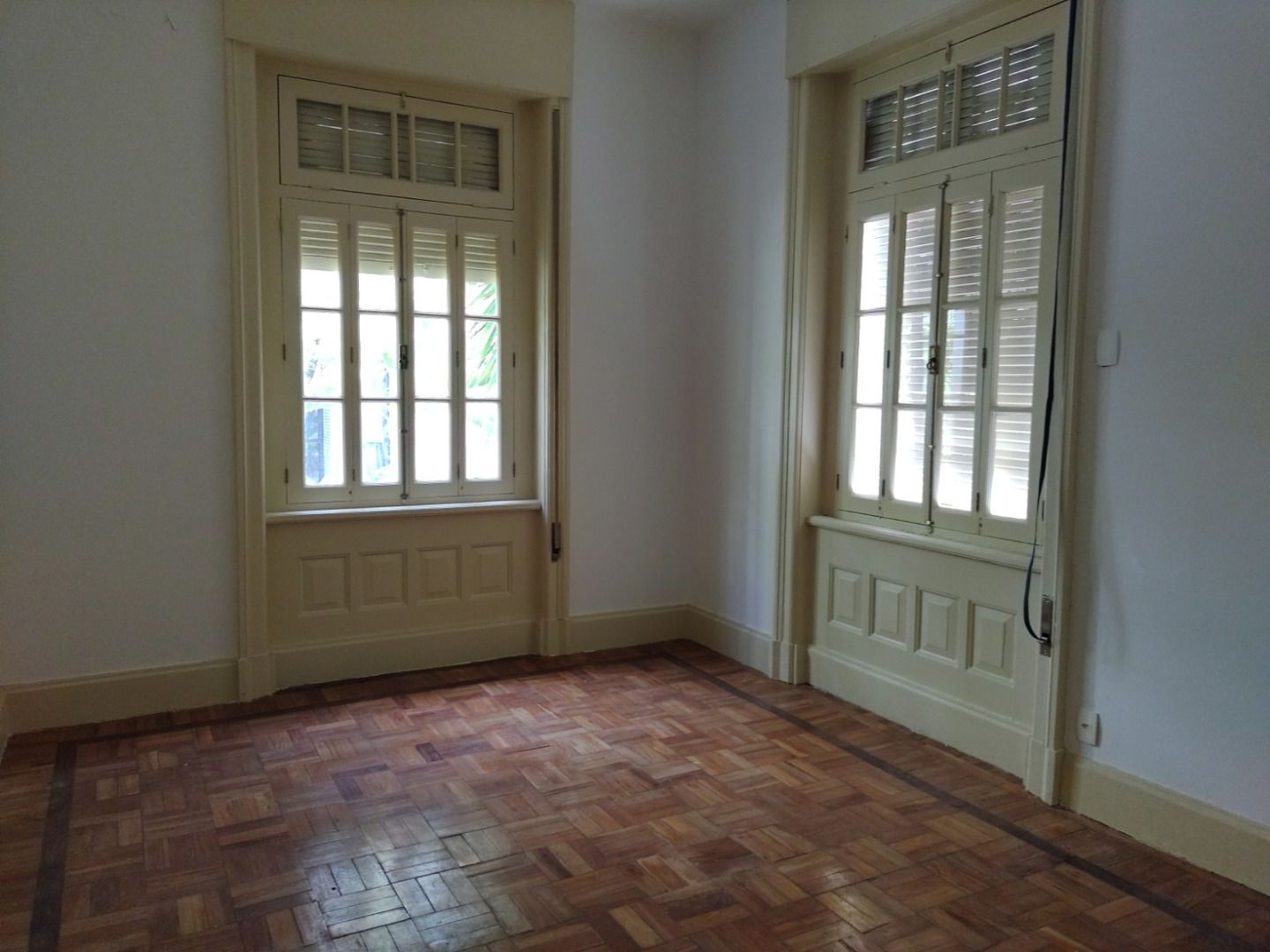 Casa Comercial à venda com 11 quartos, 540m² - Foto 4