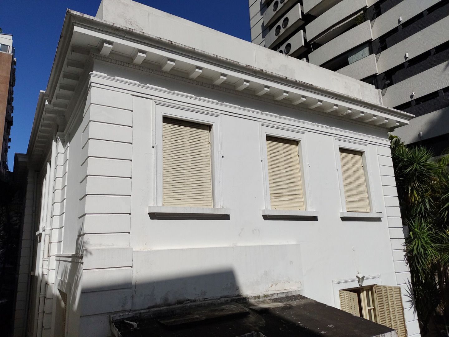 Casa Comercial à venda com 11 quartos, 540m² - Foto 2