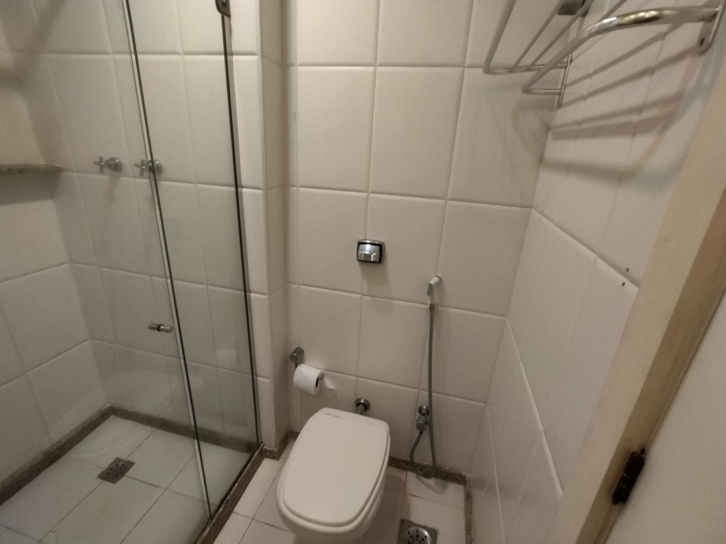 Apartamento à venda e aluguel com 3 quartos, 150m² - Foto 16