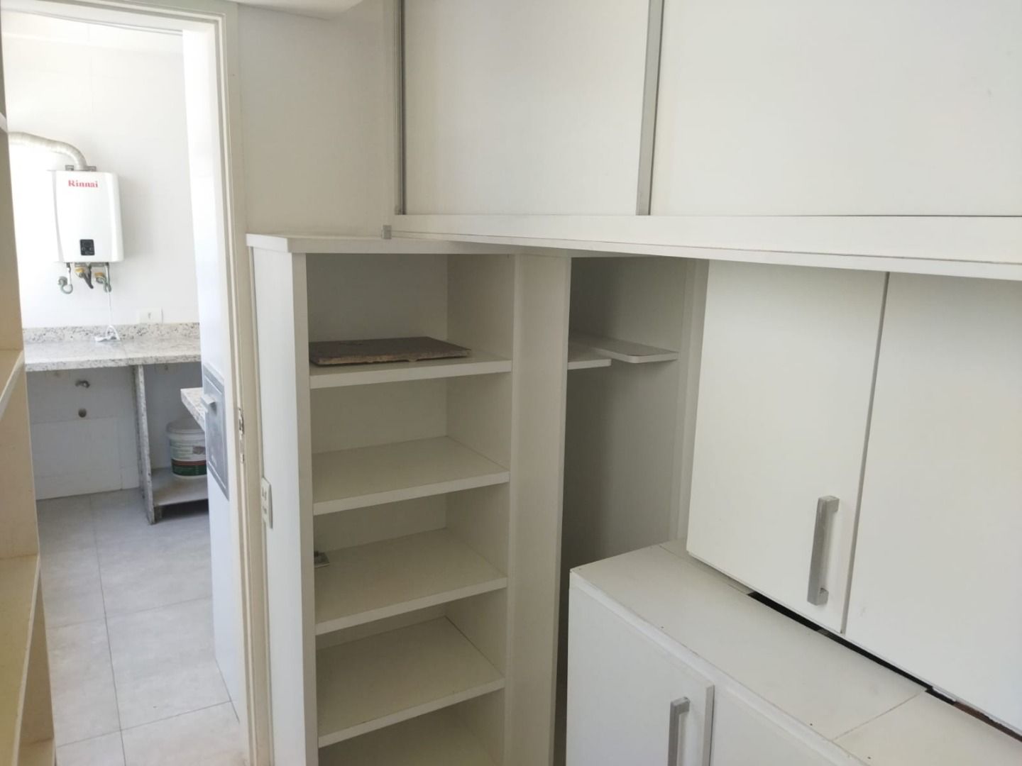 Apartamento à venda e aluguel com 3 quartos, 150m² - Foto 19