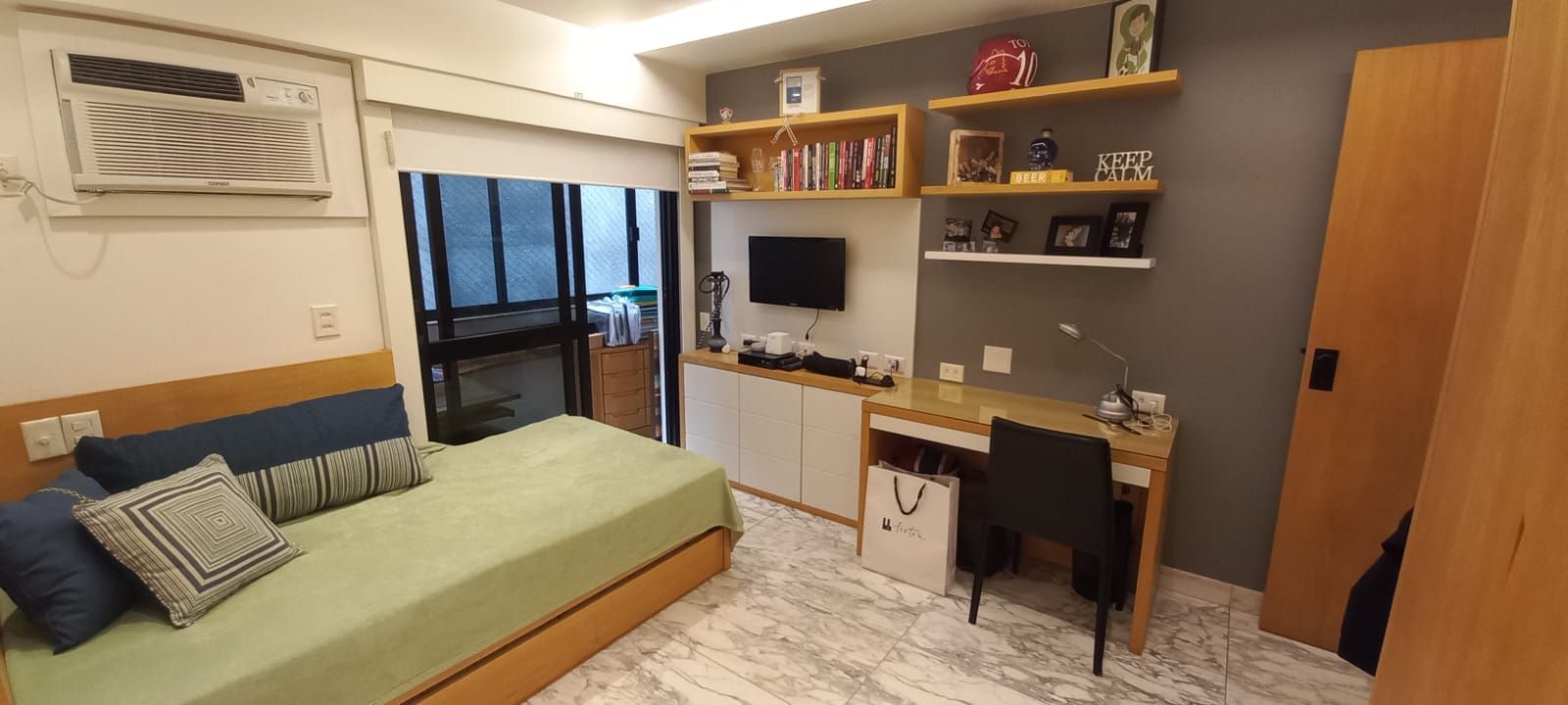 Apartamento à venda com 4 quartos, 222m² - Foto 15