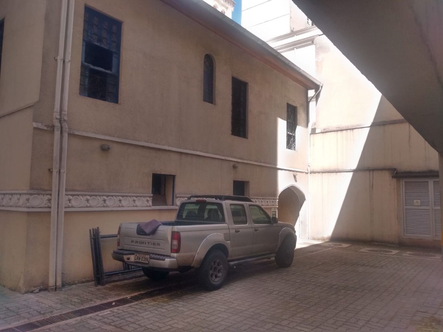 Casa Comercial para alugar, 2500m² - Foto 5