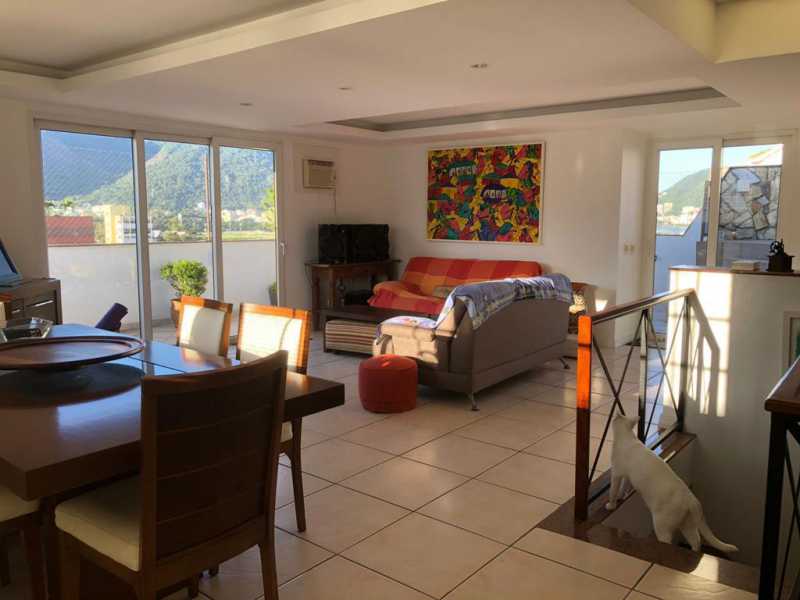 Cobertura à venda com 3 quartos, 239m² - Foto 4
