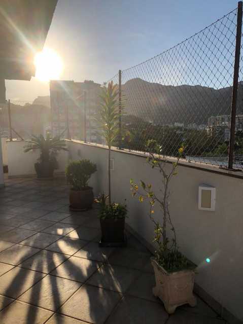 Cobertura à venda com 3 quartos, 239m² - Foto 12