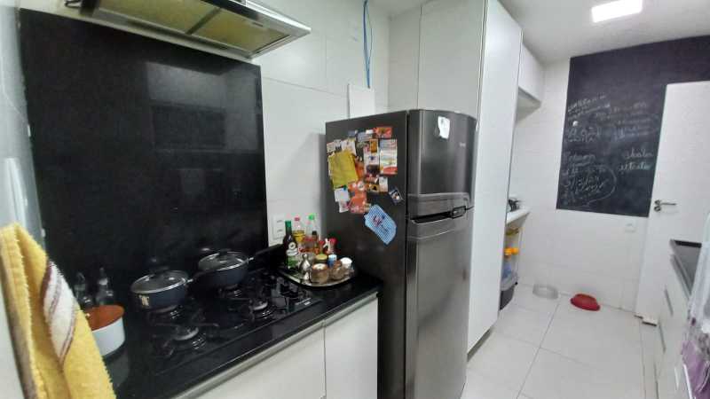 Apartamento à venda com 2 quartos, 76m² - Foto 20