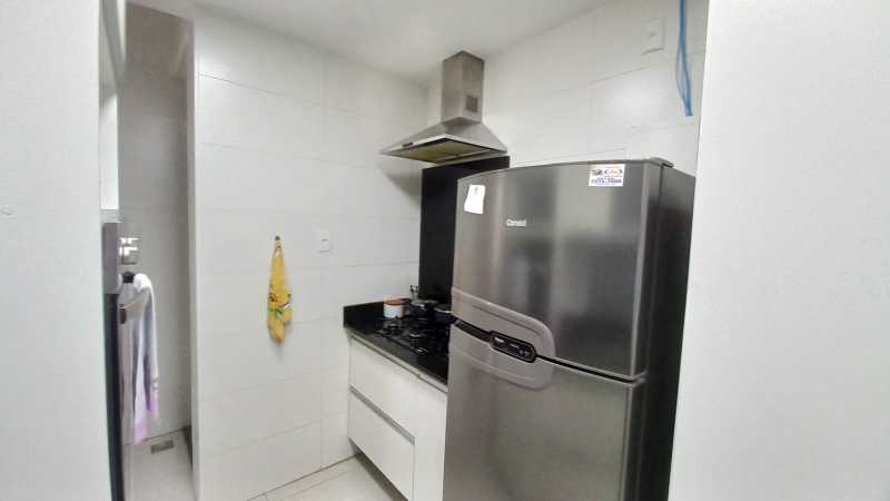 Apartamento à venda com 2 quartos, 76m² - Foto 14