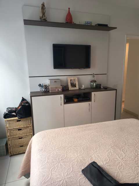 Apartamento à venda com 2 quartos, 85m² - Foto 9