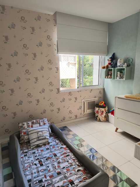 Apartamento à venda com 2 quartos, 85m² - Foto 11