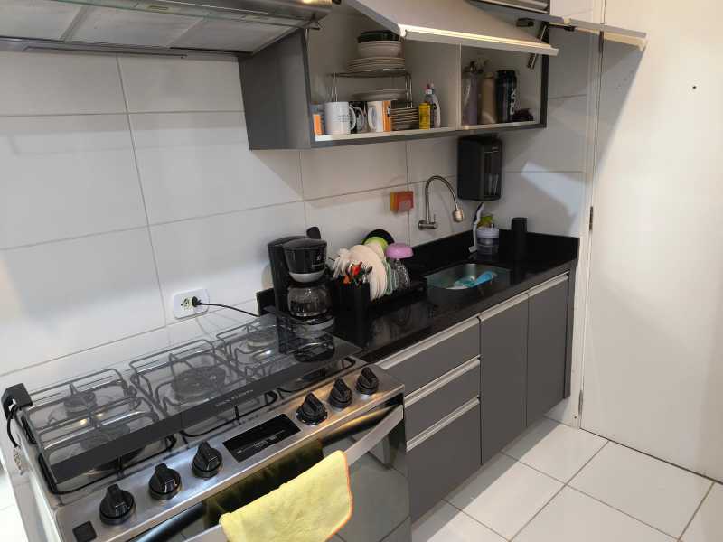 Apartamento à venda com 2 quartos, 85m² - Foto 22
