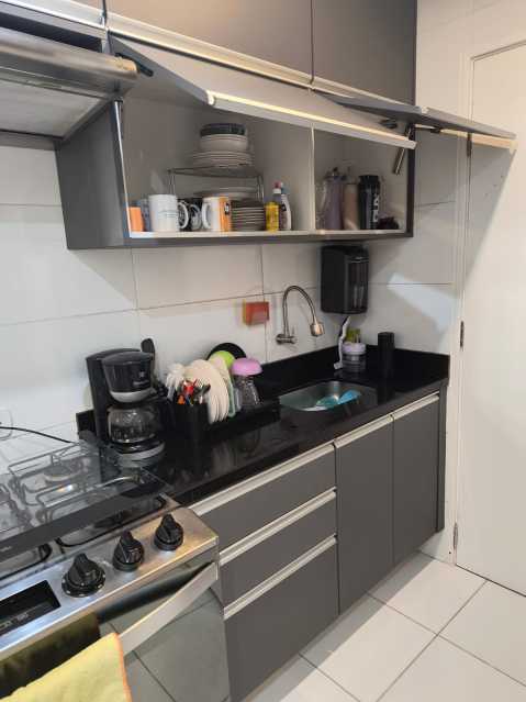 Apartamento à venda com 2 quartos, 85m² - Foto 23