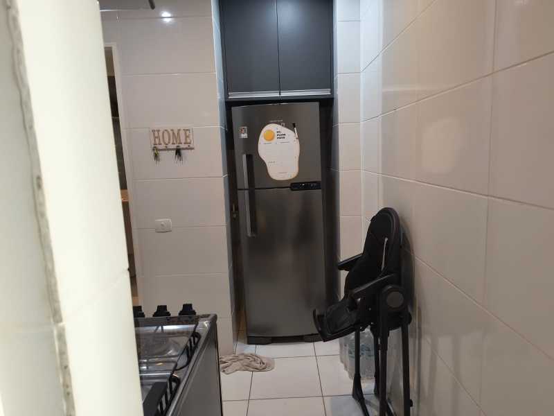 Apartamento à venda com 2 quartos, 85m² - Foto 26