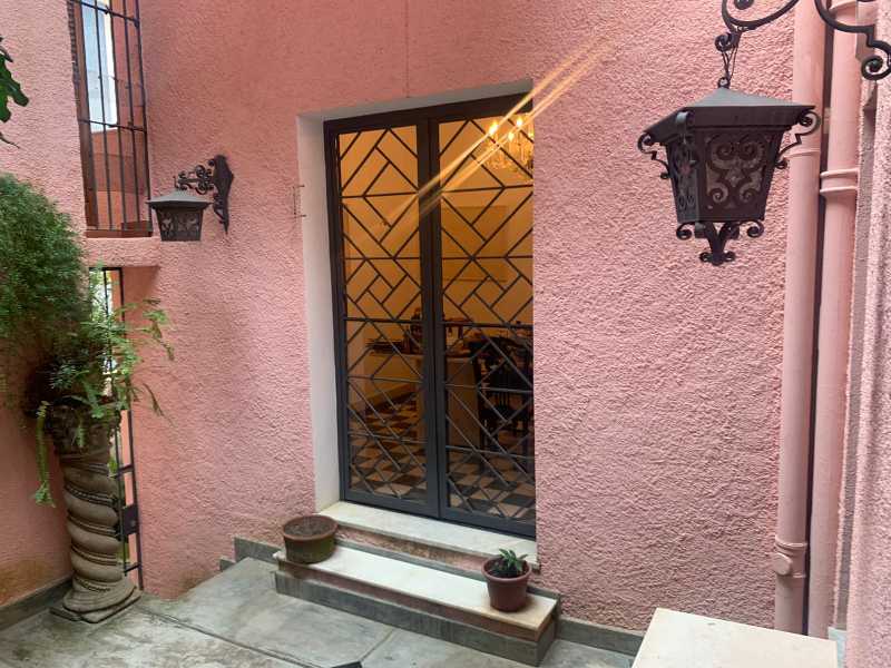 Casa à venda com 5 quartos, 255m² - Foto 15