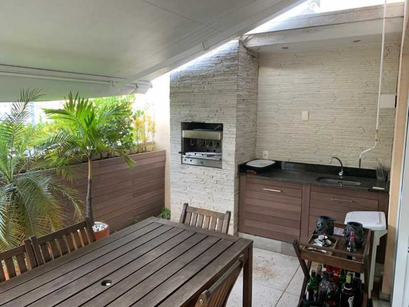 Cobertura à venda com 3 quartos, 181m² - Foto 3
