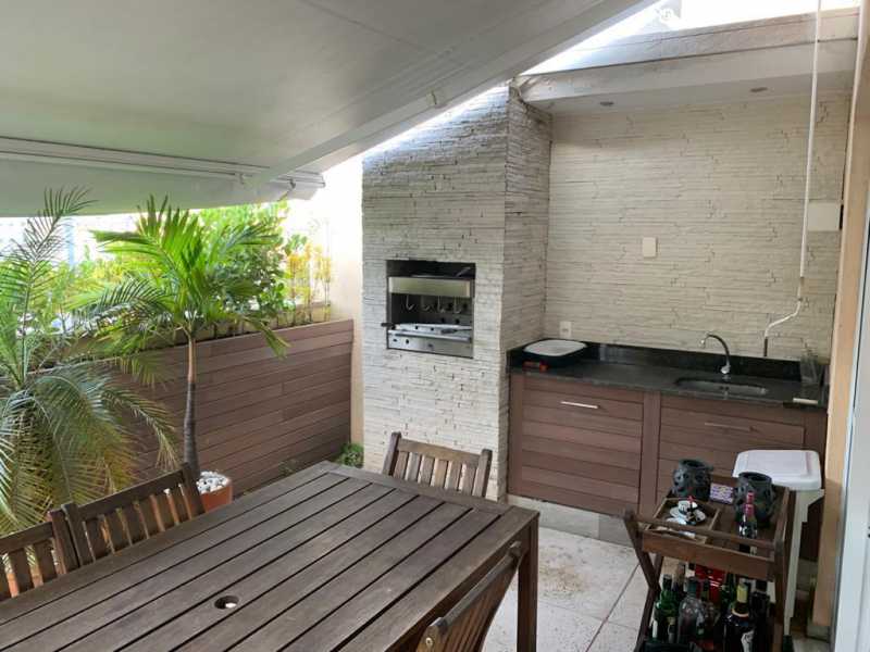 Cobertura à venda com 3 quartos, 181m² - Foto 4