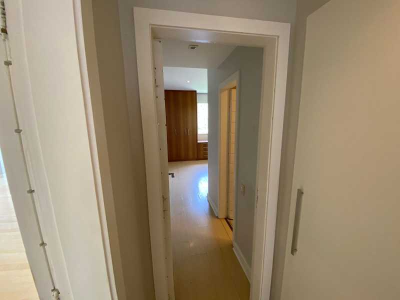 Apartamento à venda com 3 quartos, 121m² - Foto 5