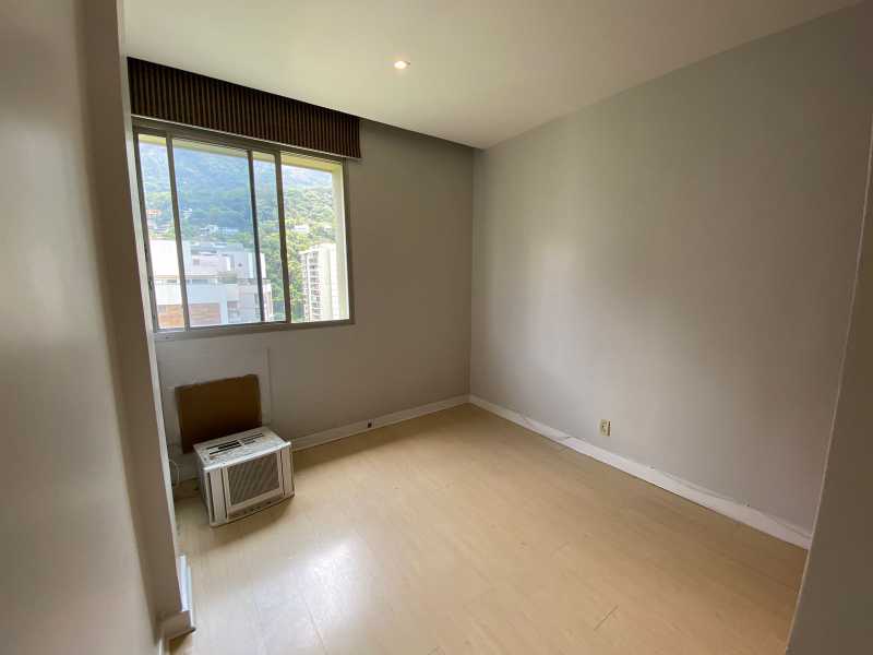 Apartamento à venda com 3 quartos, 121m² - Foto 12