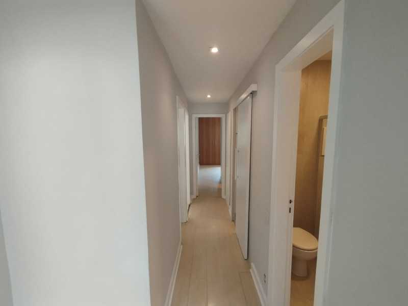 Apartamento à venda com 3 quartos, 121m² - Foto 23
