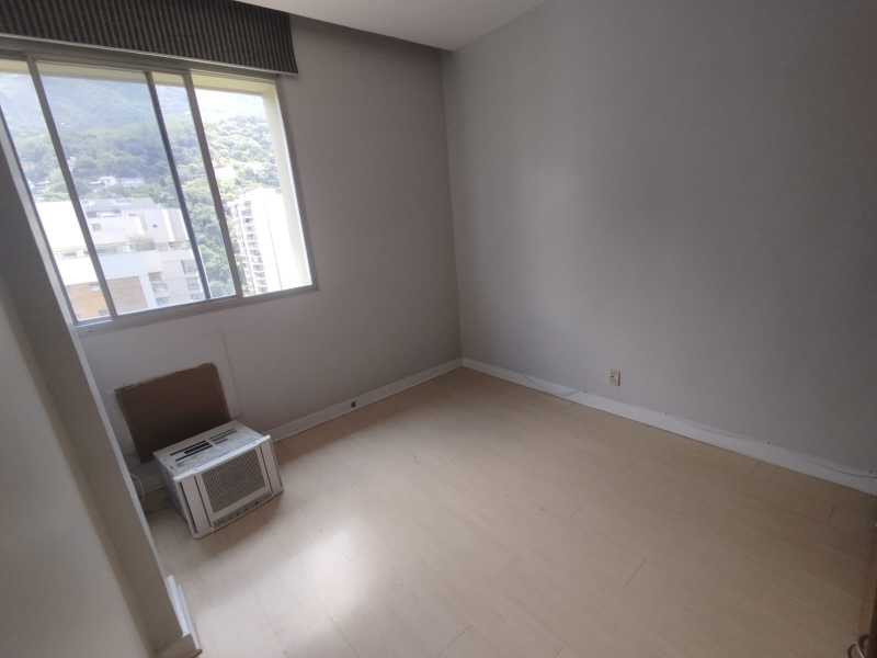 Apartamento à venda com 3 quartos, 121m² - Foto 25