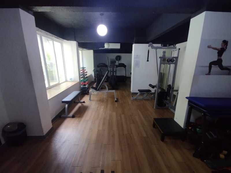 Apartamento à venda com 3 quartos, 121m² - Foto 28
