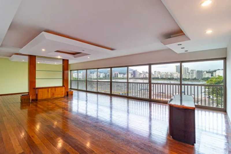 Apartamento à venda com 4 quartos, 270m² - Foto 1