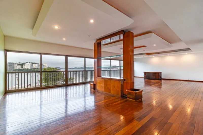 Apartamento à venda com 4 quartos, 270m² - Foto 2
