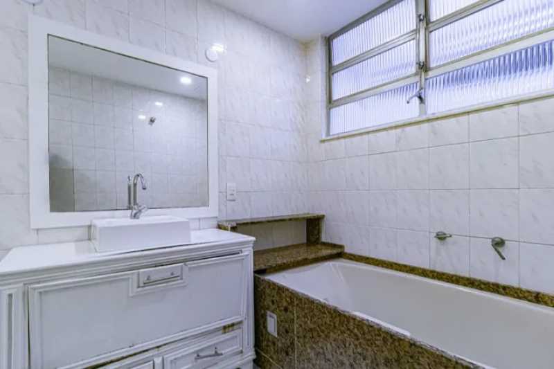 Apartamento à venda com 4 quartos, 270m² - Foto 16