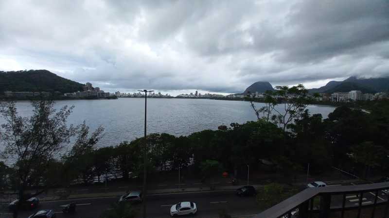 Apartamento à venda com 4 quartos, 285m² - Foto 8