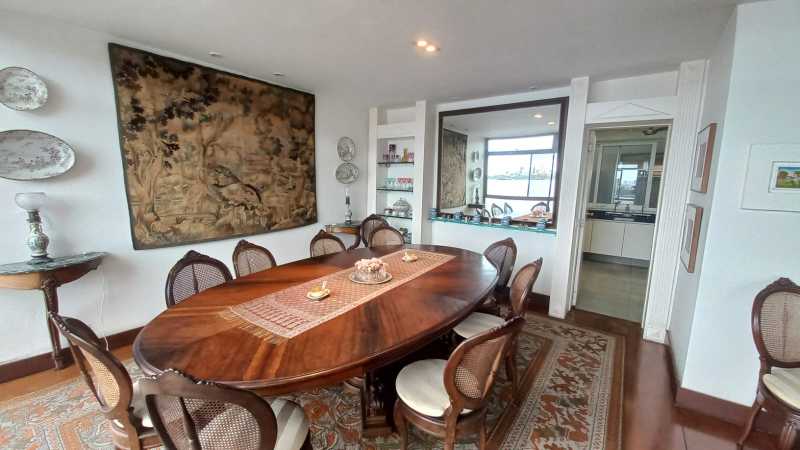 Apartamento à venda com 4 quartos, 285m² - Foto 4
