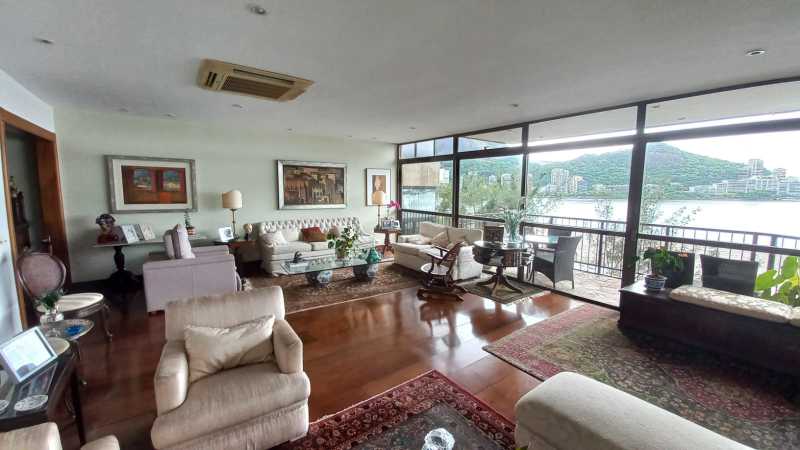 Apartamento à venda com 4 quartos, 285m² - Foto 1