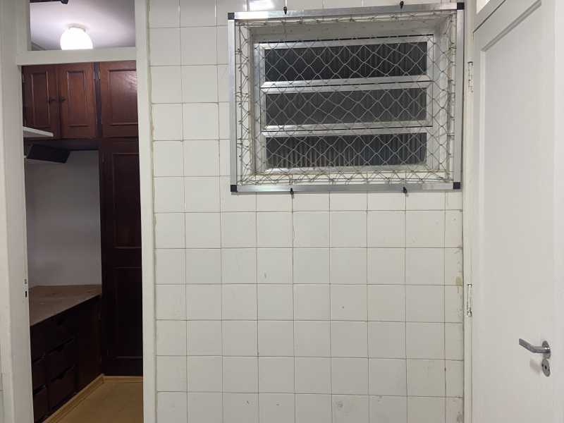 Apartamento para alugar com 3 quartos, 125m² - Foto 23