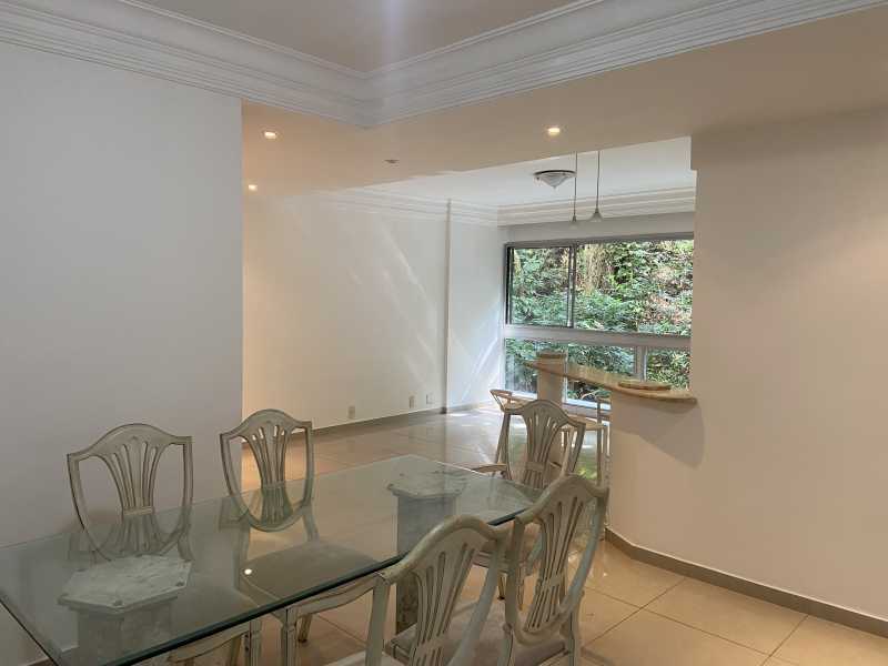 Apartamento para alugar com 3 quartos, 125m² - Foto 5