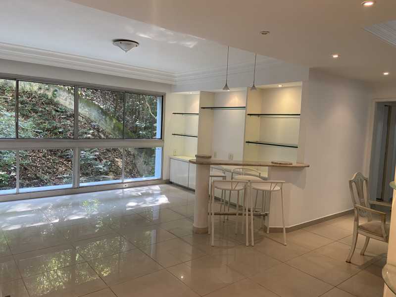 Apartamento para alugar com 3 quartos, 125m² - Foto 4