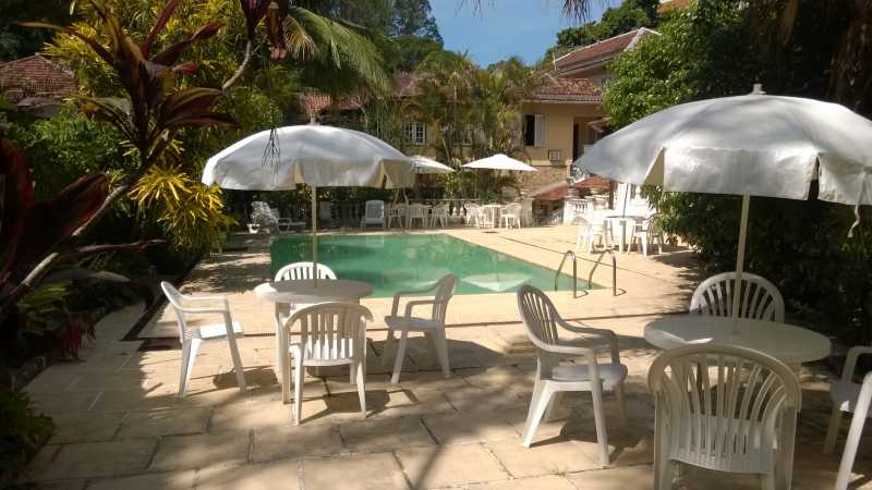 Casa Comercial à venda com 6 quartos, 950m² - Foto 12