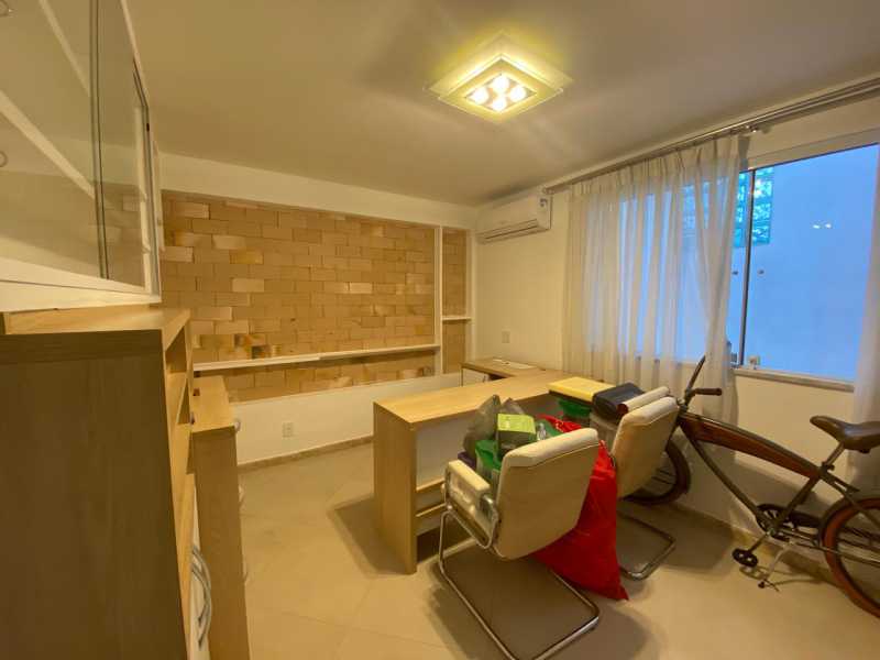 Cobertura à venda com 4 quartos, 208m² - Foto 11